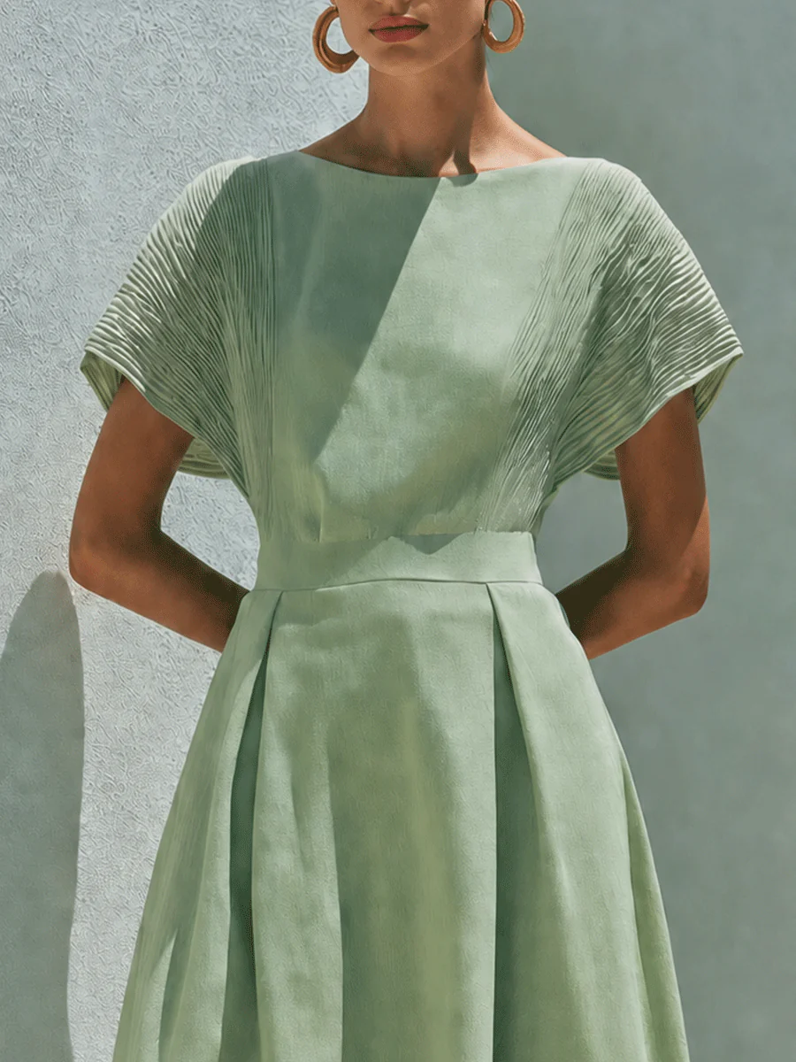 Effortless Chic Cotton-Linen Pleated Boat-Neck Sage Green Maxi Dress - Image 2