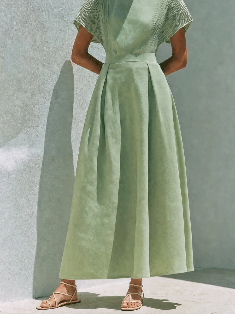 Effortless Chic Cotton-Linen Pleated Boat-Neck Sage Green Maxi Dress - Image 3