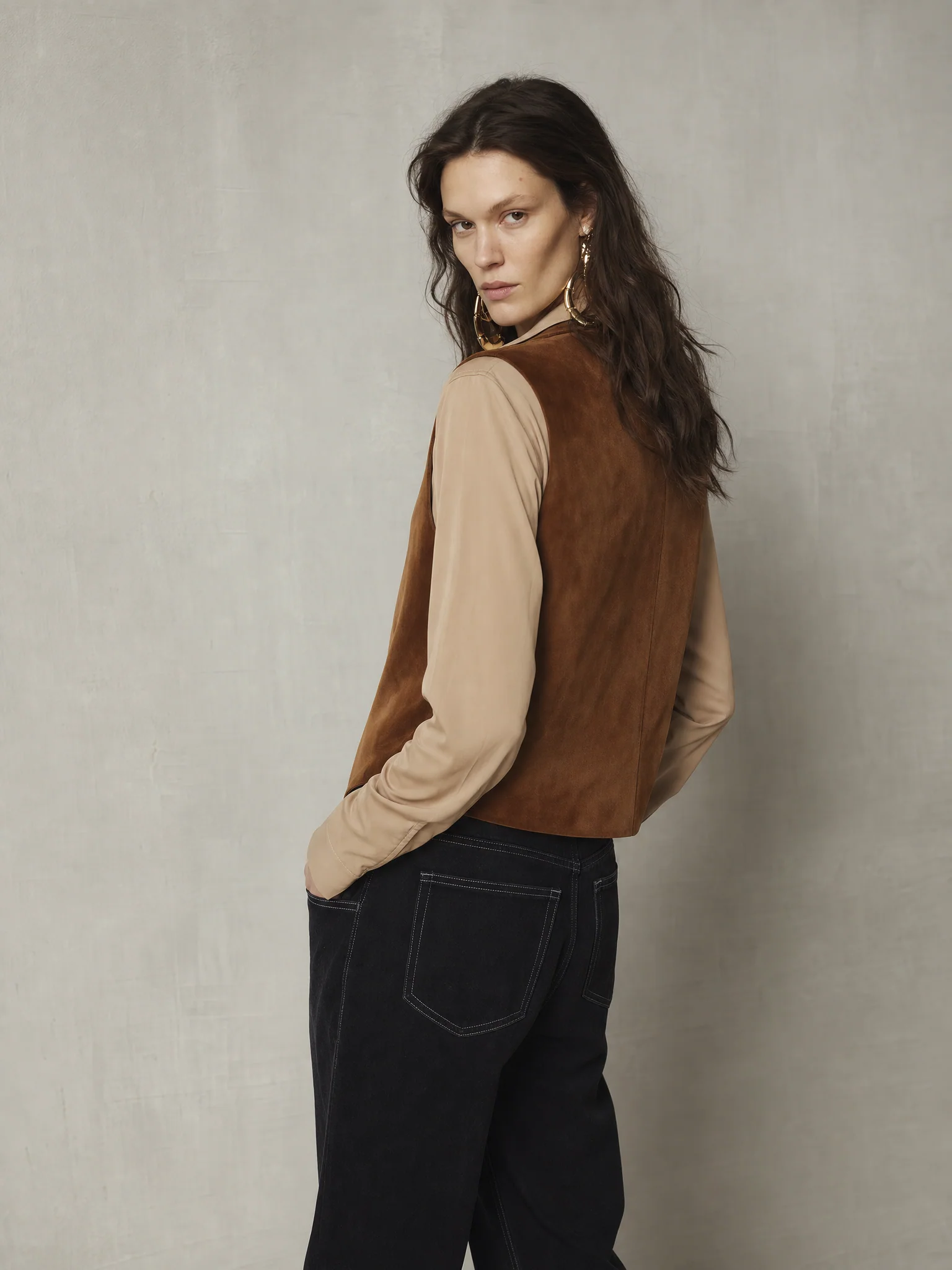 Refined Camel Suede Leopard Accent Two-Piece Set - Image 3