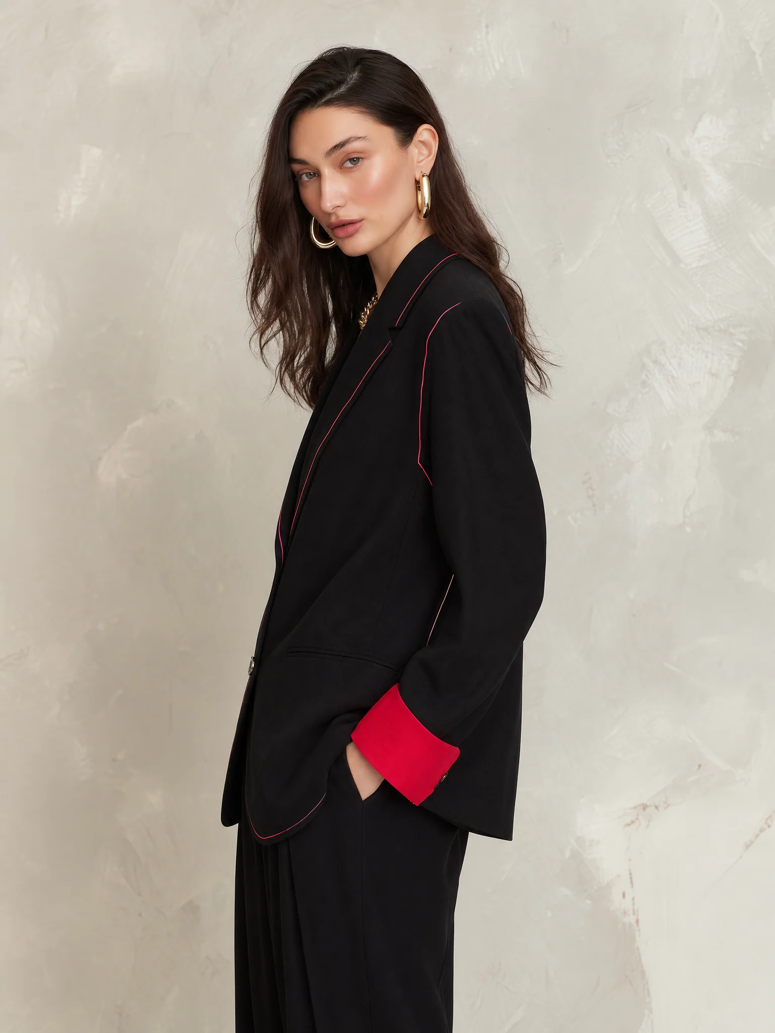 Tailored Black Contrast Trim Blazer - Image 3