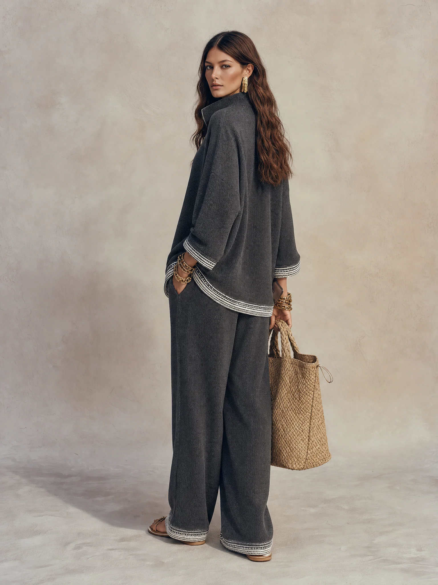 Women's Textured V-Neck Half-Zip Top and Wide-Leg Pants Two-Piece Set - Image 4